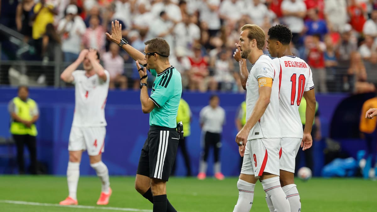 FOTO | Harry Kane falló su penal, pero el árbitro obligó a repetirlo por este polémico adelantamiento del portero