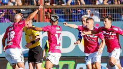 “Hay penales que por mucho menos son cobrados”: Juvenal Olmos estalla por penal no cobrado a Palestino