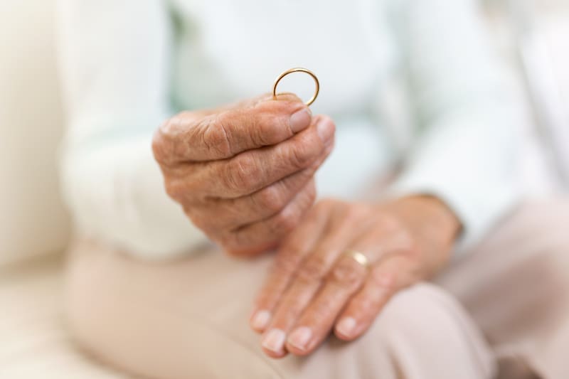 Uno de los requisitos es que le persona pertenezca al ex Servicio del Seguro Social (SSS).