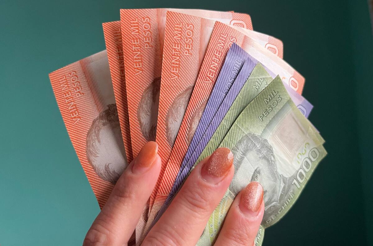 Gobierno de Chile entrega hasta $134.000 a adultos mayores: Así pueden solicitarlo