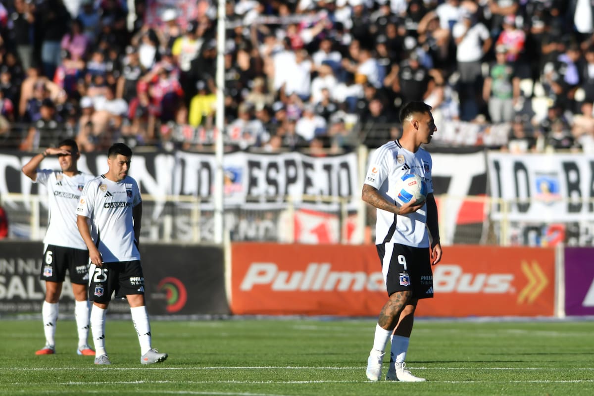 Colo Colo cayó duramente en El Salvador y podría clausurar una temporada nefasta. Crédito: Alejandro Pizarro/Photosport