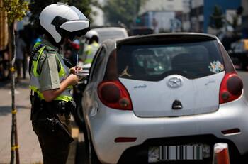 Permiso de circulación: ¿A qué multas me arriesgo de no tener este documento al día?