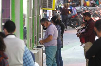 Permiso de circulación: ¿Cómo saber si mi vehículo tiene multas?