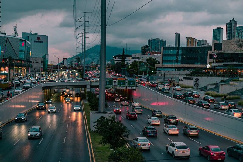 Este documento es obligatorio para que los vehículos puedan transitar de manera legal por las calles del país.