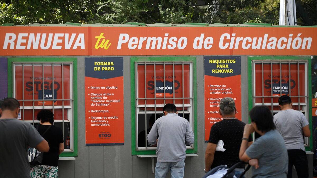 Solo con tu patente conoce si tienes multas para sacar el Permiso de Circulación 2025