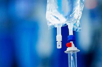 Cierran laboratorio de popular farmacia que opera en Chile en este país de Latinoamérica: producto causó la muerte de cuatro personas