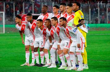 ¿Y La Roja, cuándo? Perú se adelanta a todos y ficha a experimentado DT para su Selección