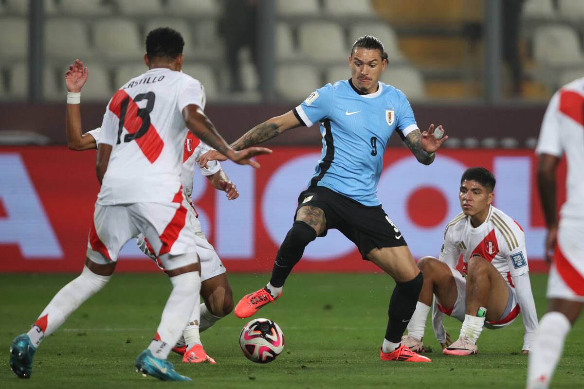 venció a Uruguay y deja a Chile en el último puesto.