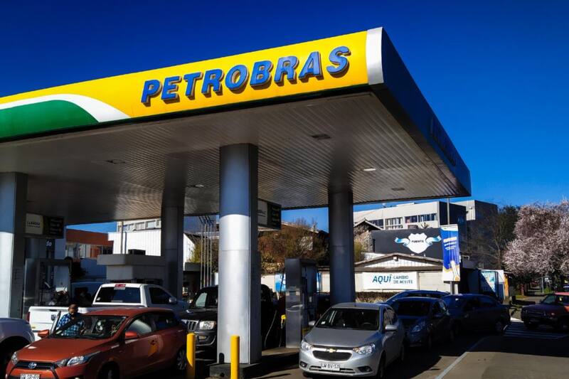 La empresa entrega $15 de descuento por litro de bencina para todos los afiliados a Caja Los Andes.