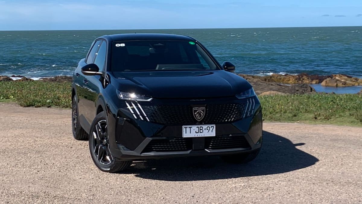 Peugeot electrifica por completo la manada del nuevo 3008