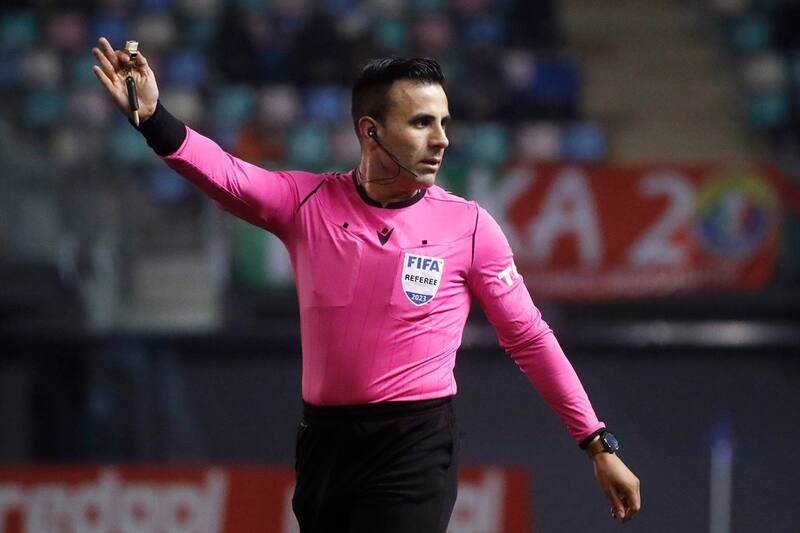 Piero Maza será el otro réferi chileno en Estados Unidos. (Foto: Aton)