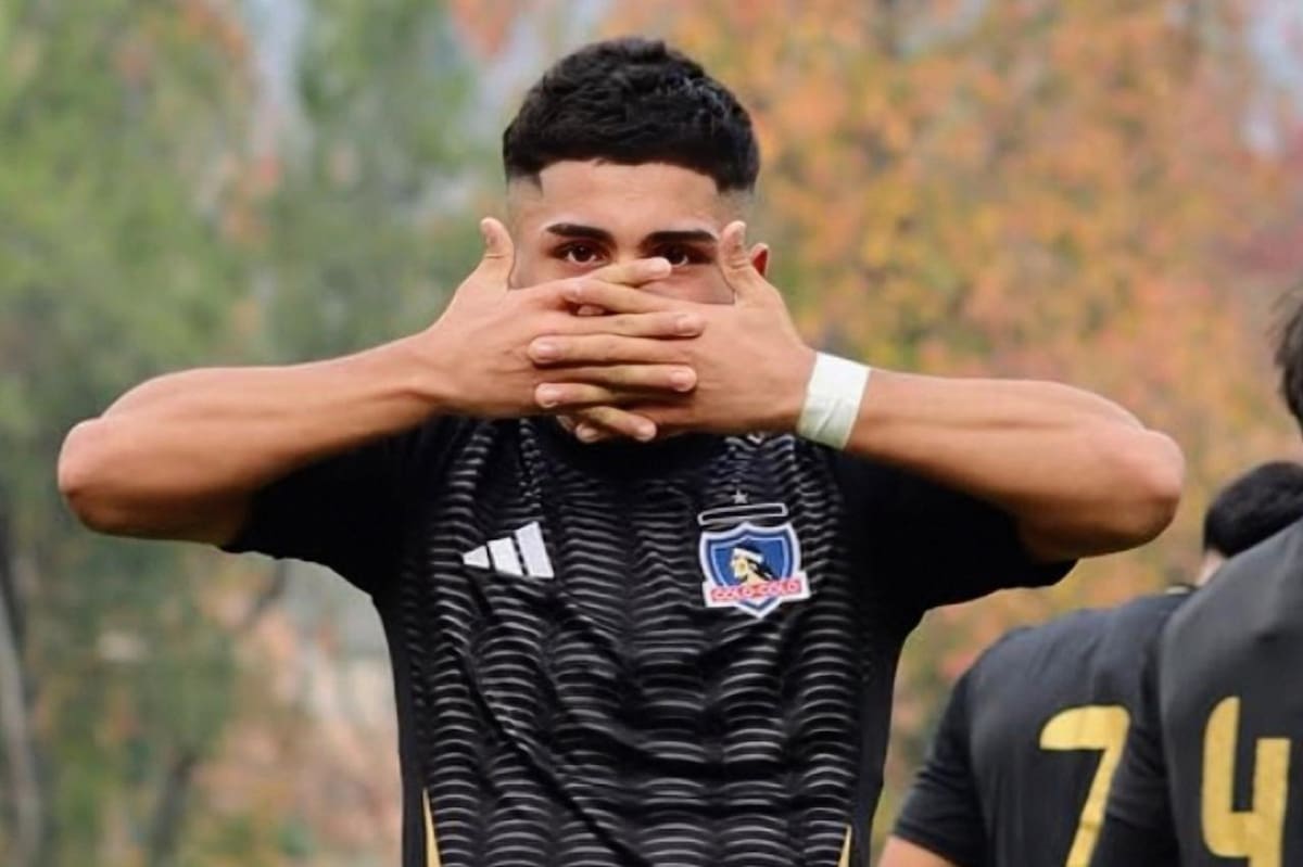 El atacante fue convocado para el partido de Colo-Colo en Copa Chile. Foto: Pierre Allende en Instagram.