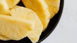 Limpia tus riñones comiendo piña que tiene propiedades diuréticas