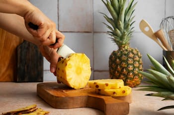 Beneficios de la Piña: esta fruta te aportará antioxidantes y ayudará a mejorar tu digestión e inmunidad