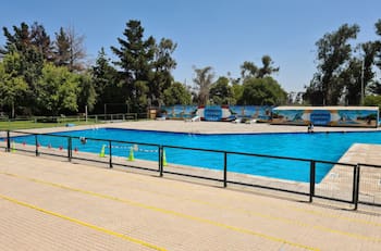 Piscina Municipal de La Reina: Conoce el valor de las entradas y el horario de funcionamiento de Talinay