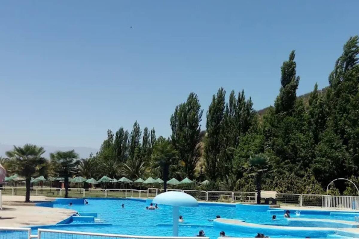 Está a casi dos horas del centro de la capital, y es una excelente alternativa para disfrutar de esta época del año.
Créditos: Google Maps.