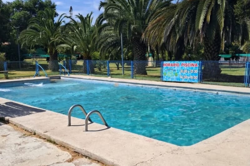 Cuentan con 4 piletas para aptas para el baño, áreas verdes y sombras generosas.
Créditos: IG @piscinasentrevalles.