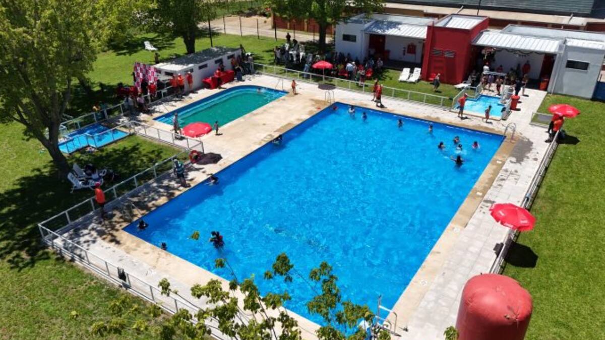 Esta piscina municipal de Talca es gratuita: Cuenta con dos piletas y una de ellas es temperada