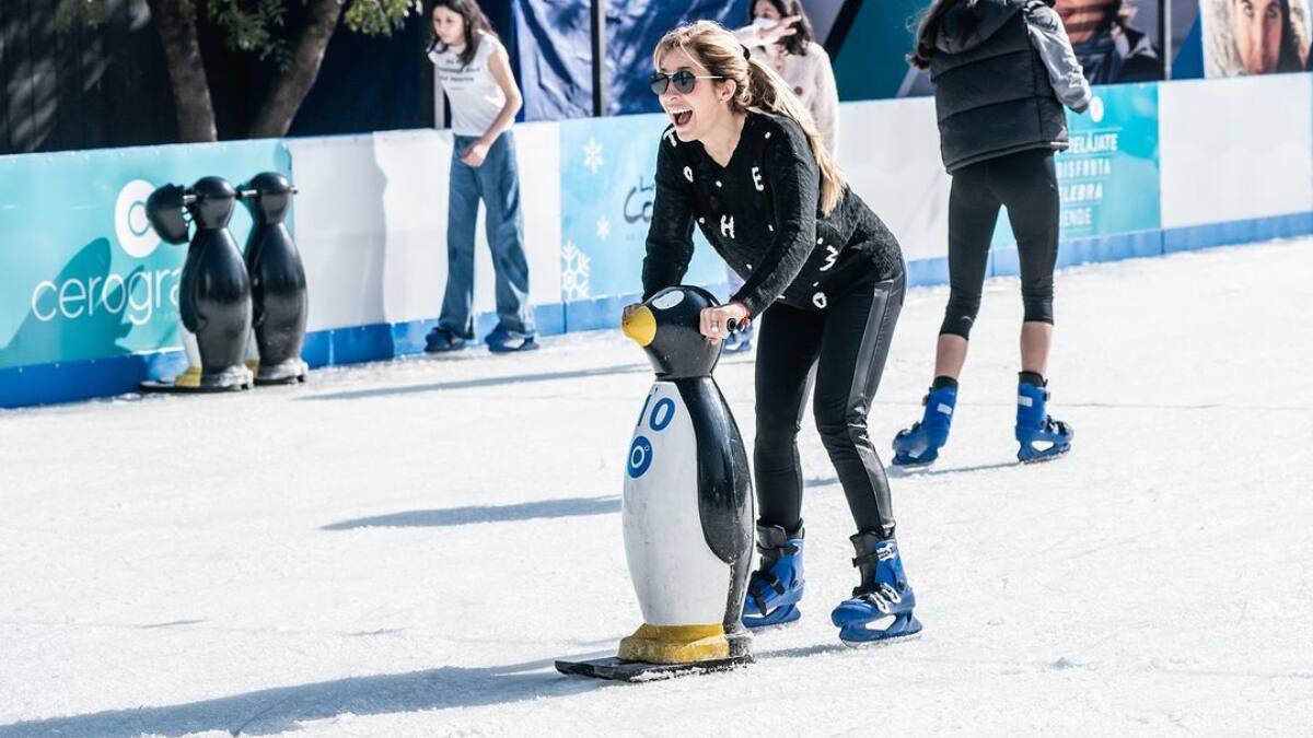 Puedes entrar gratis a estas pistas de hielo en vacaciones de invierno si cumples este ÚNICO requisito