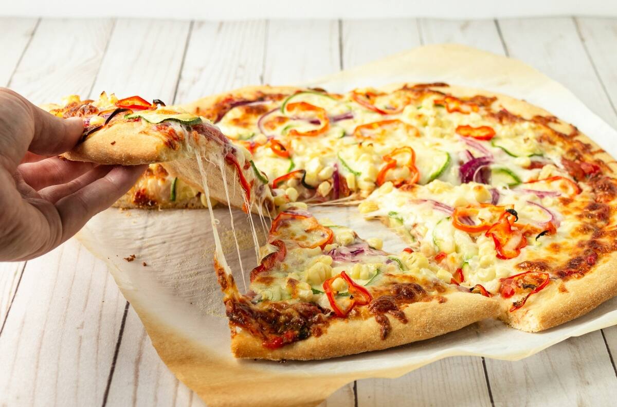 Famosa cadena de pizzas busca Prevencionistas y Asistentes de Calidad: estos son los requisitos para postular