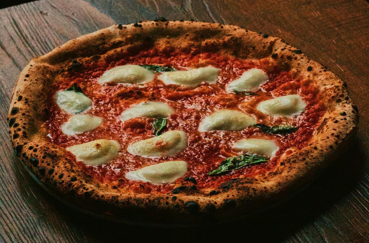 Conoce la pizzería chilena que logró posicionarse dentro de las 50 mejores del mundo
