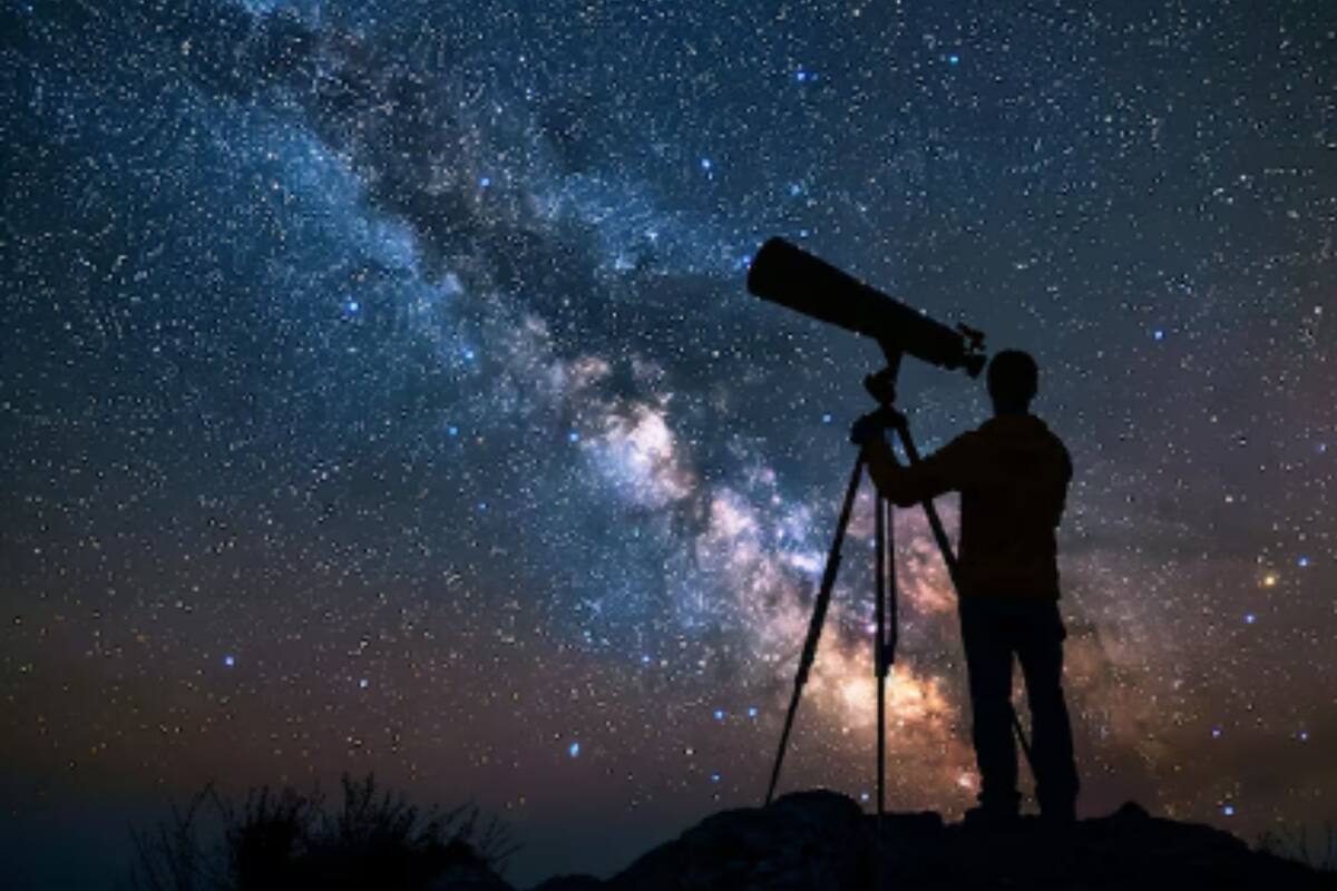Descubre lo que esconde el firmamento gracias a esta actividad liderada por la Municipalidad de Peñaflor.
Créditos: Freepik.