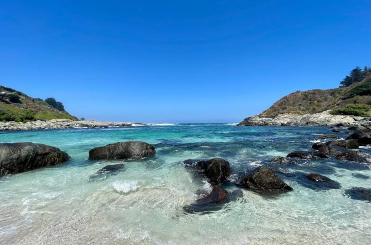 El Caribe oculto de la Región de Valparaíso: la playa de aguas cristalinas y arena blanca que pocos conocen