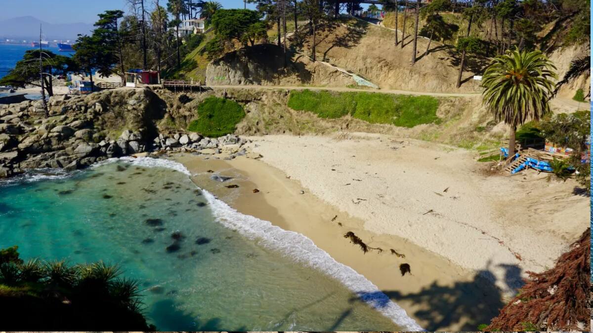 Playa Los Enamorados: Un balneario poco concurrido y que es ideal para una escapada cerca de Santiago