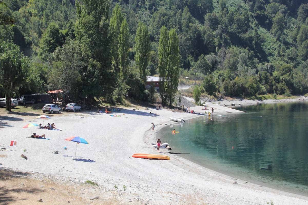 Este lugar de aguas turquesas es perfecto para escapar de la rutina y capear el calor.
Foto: @Facebook Diario Futrono.