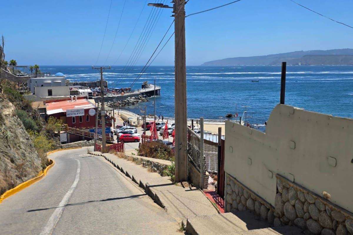 El destino ofrece una alternativa mucho más relajada y menos concurrida durante la época de verano. Créditos: Google Maps.