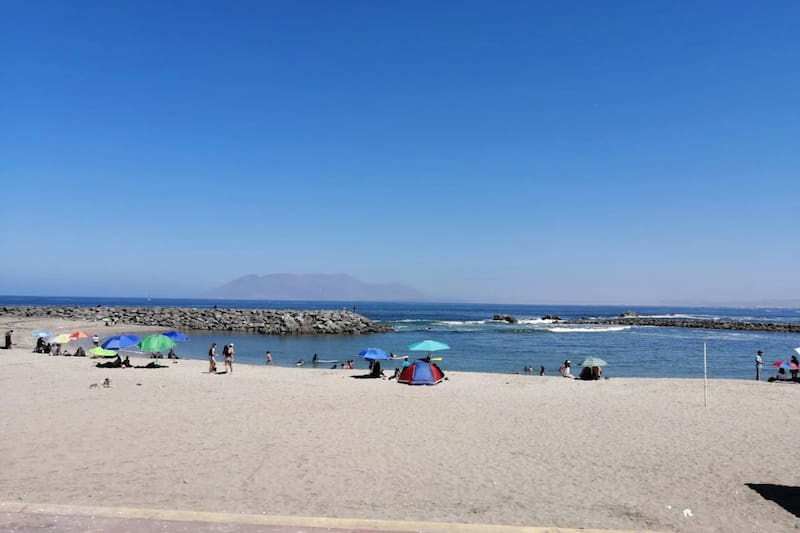 Paraíso es una de las 9 que cuentan con bandera verde en la Región de Antofagasta.
Créditos: Google Maps.