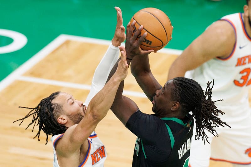 Boston Celtics derrotó a New York Knics. EFE