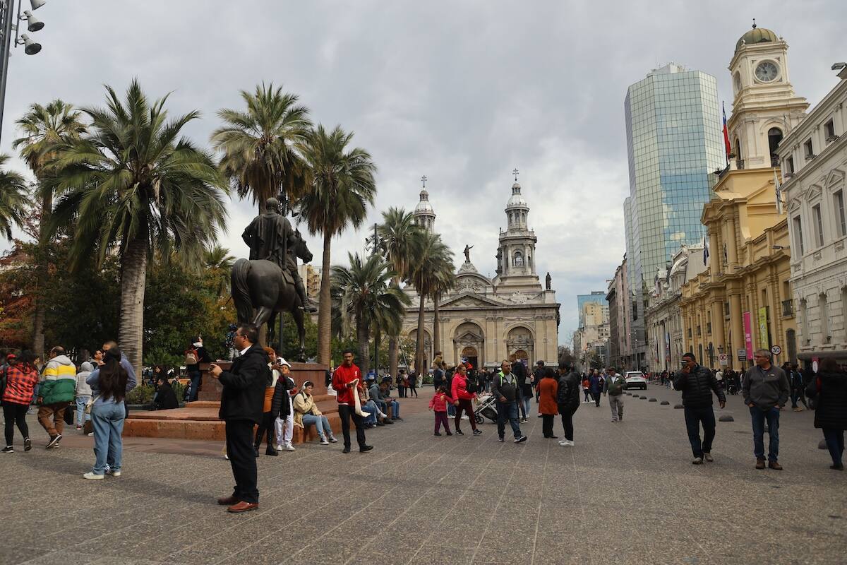 es el lugar donde se ubica el emblema de Santiago que podría ser reinstalada por parte de la municipalidad.