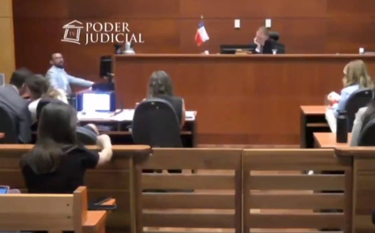 Este miércoles se realizó la segunda jornada de formalización contra Cathy Barriga.