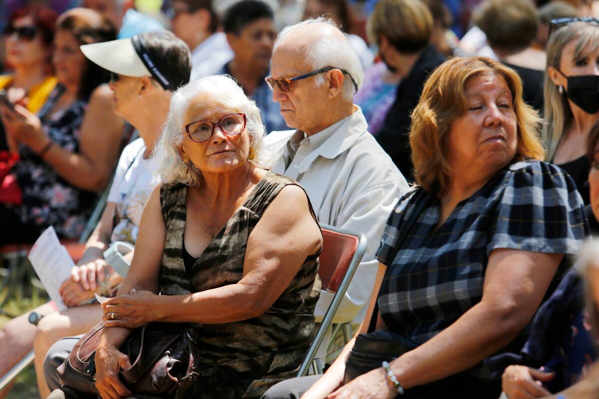 Así puedes solicitar el poder si necesitas realizar los cobros de beneficios del adulto mayor a tu cargo. Crédito: Agencia Aton.