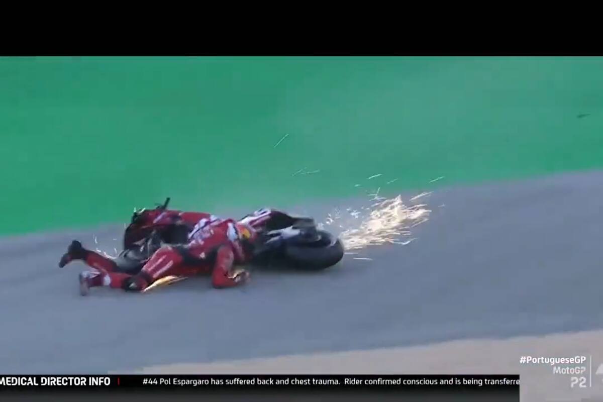 Pol Espargaró terminó con varias fracturas.
