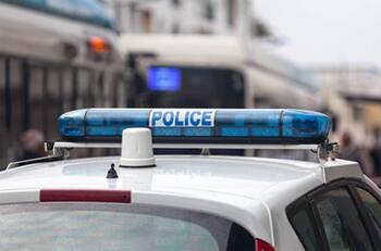 Amenazan con explotar más de 100 escuelas en Francia: Le enviaron un mensaje a los papás