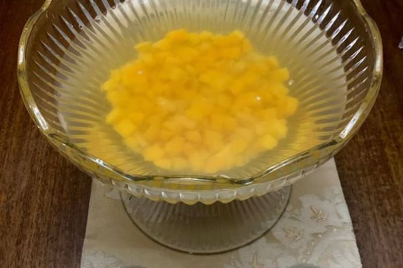 Este clásico trago solo necesita de tres ingredientes.