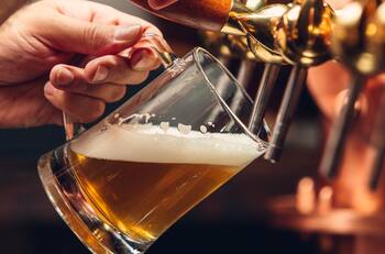 Galardonada cervecería norteamericana se declara en quiebra: confirma que su futuro es incierto