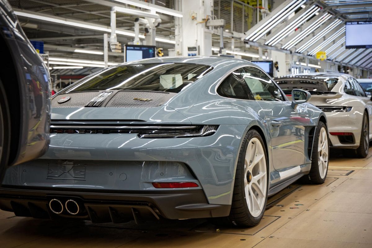 El proceso artesanal de las ediciones especiales del Porsche 911