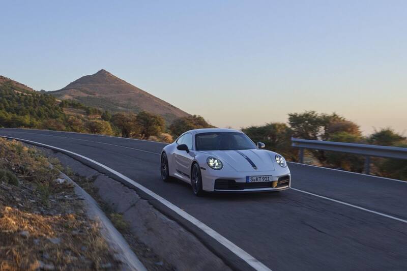 El Porsche 911 Carrera T es una de las opciones pensadas en los más puristas