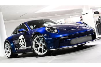 Porsche anuncia la llegada a Chile de un deportivo con precio de $ 380 millones