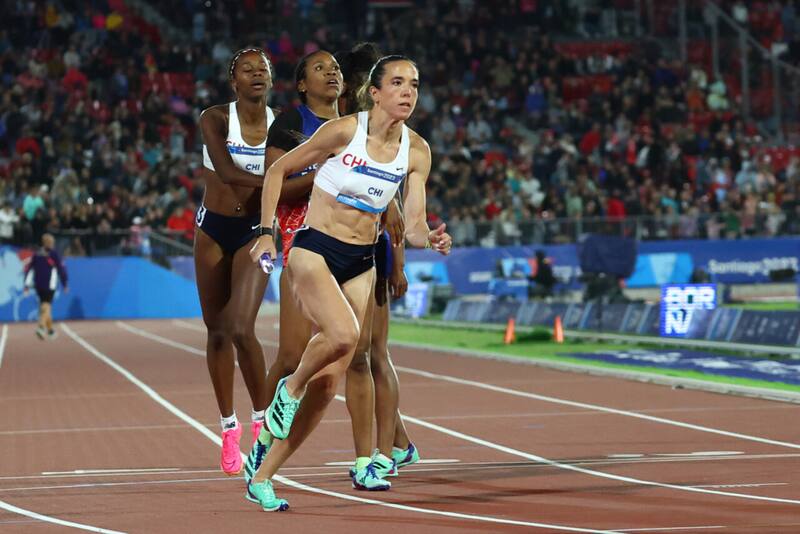 La Posta 4x400 disputada el sábado en el Estadio Nacional. (Foto: Photosport)