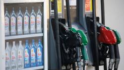 ¿En cuánto disminuyen o aumentan los precios de los combustibles?