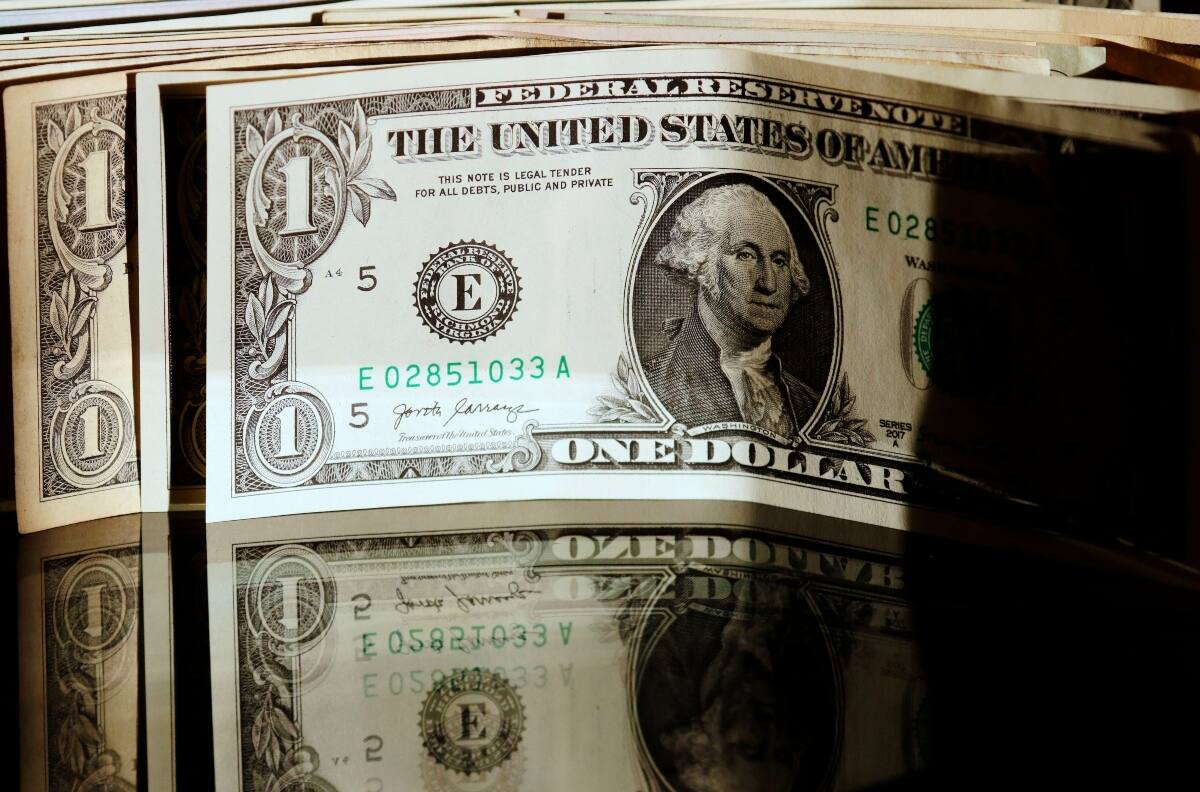 ¿Cuál es el precio del dólar y la cotización del dólar blue este sábado 18 de febrero?
