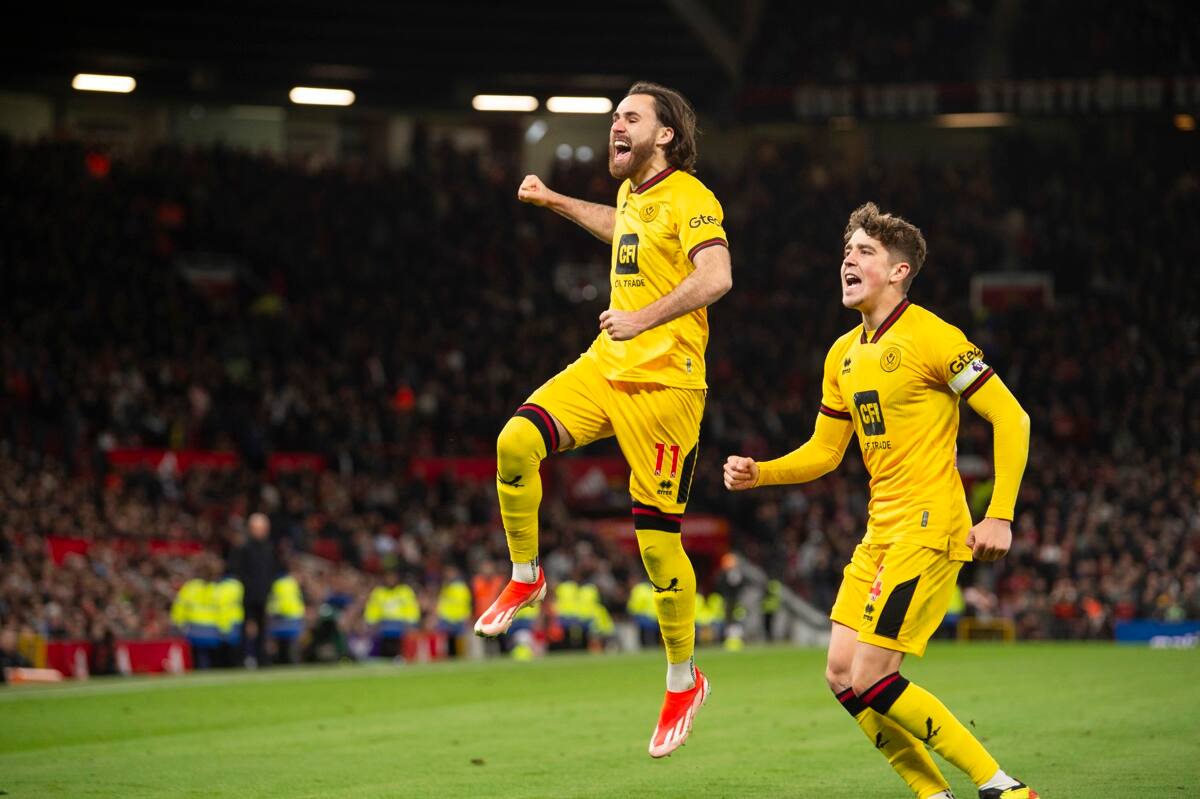 Gol de Ben Brereton a Manchester United. EFE