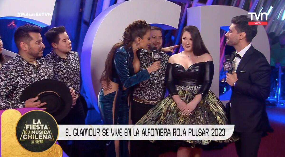 Entremares en la alfombra roja. Créditos: TVN.