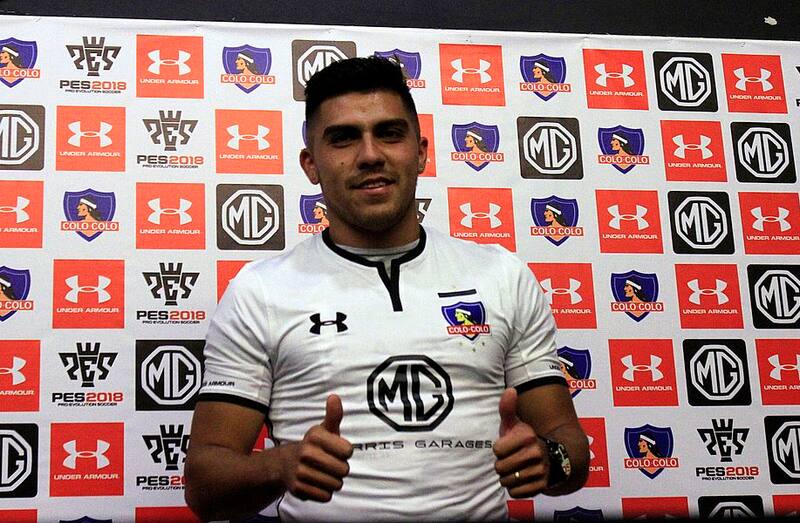 Presentación de Cesar Pinares en Colo Colo.