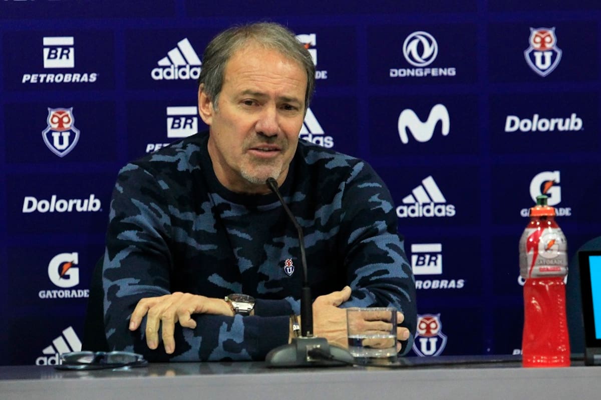 Santiago, 15 julio 2019.
Sergio Vargas durante la presentacion del refuerzo de Universidad de Chile, Marcos Riquelme.
Sebastian Cisternas/Photosport.