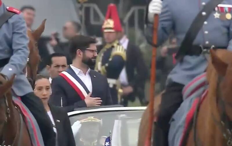 El mandatario llegó a la explanada del Parque O´Higgins para la Parada Militar 2023.